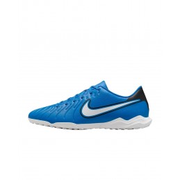 Chaussures de football Nike...